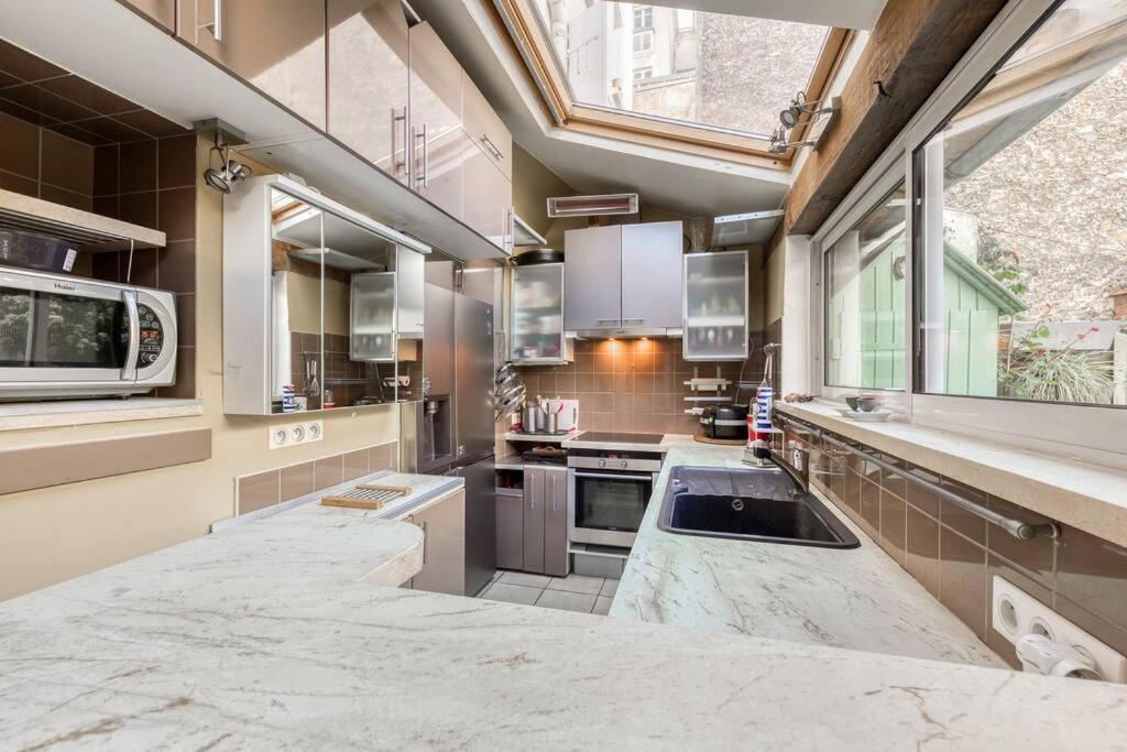 Appartement De Caractere Avec Jardinet Privatif A 1 Min Metro 1, Paris, Disneyland Vincennes Exterior photo